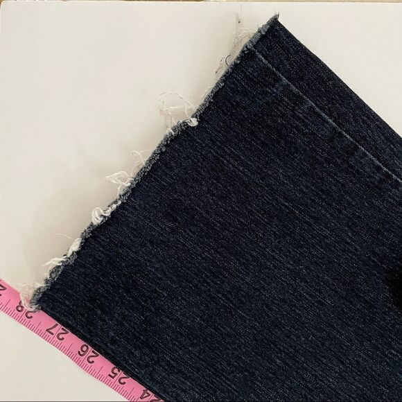 Jordache Jeans - 28” inseam - 32” waist- unfinished raw hem - 9” rise - Picture 11 of 12